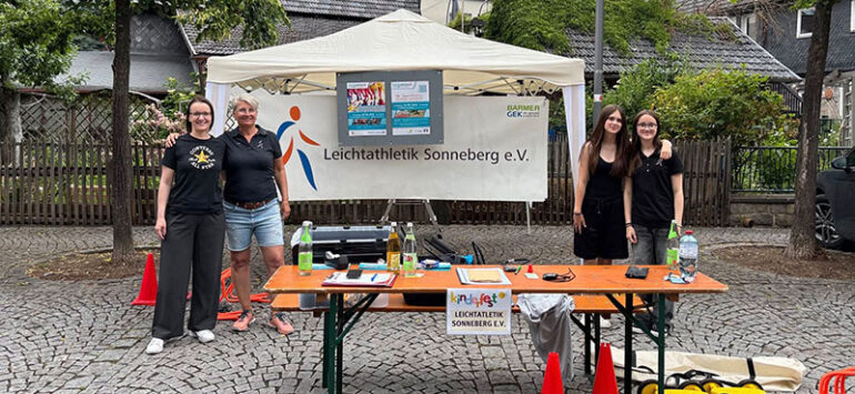 Kinderfest zur 800-Jahrfeier in Oberlind